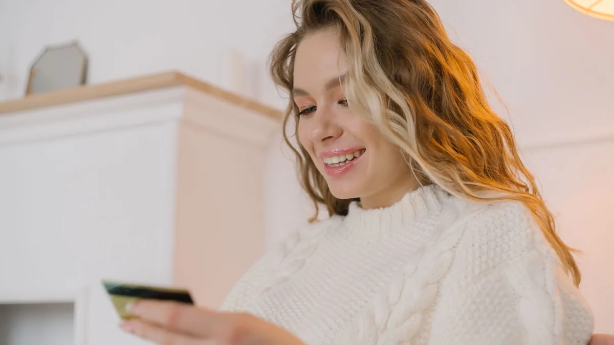 Cartão de crédito virtual: o que é e como usar